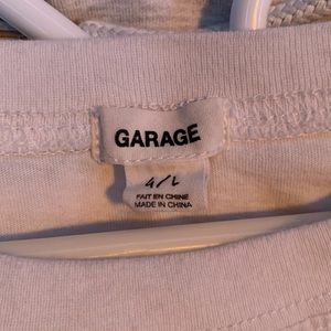 Cropped t-shirt with graphic print